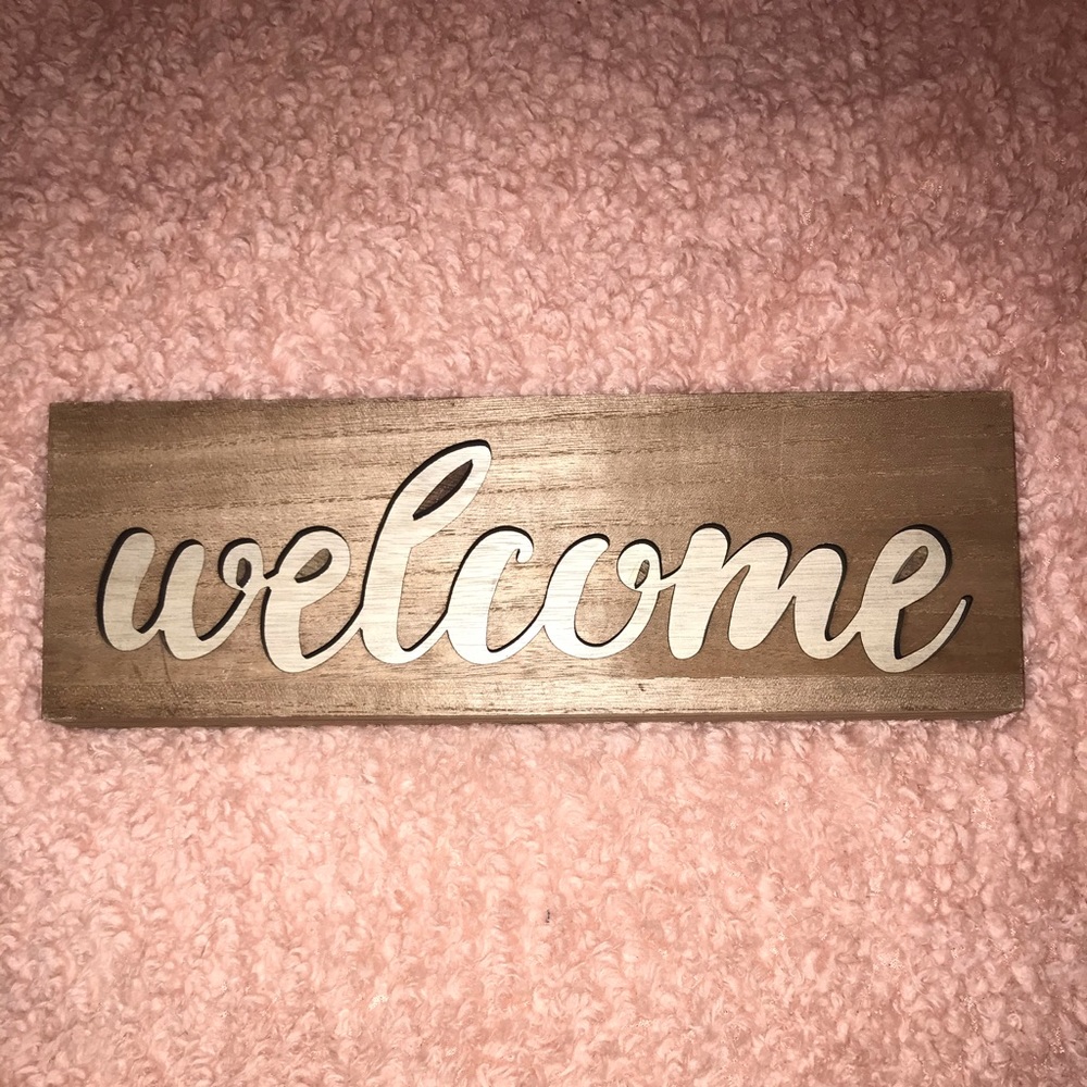 Mini Welcome Wall Decor